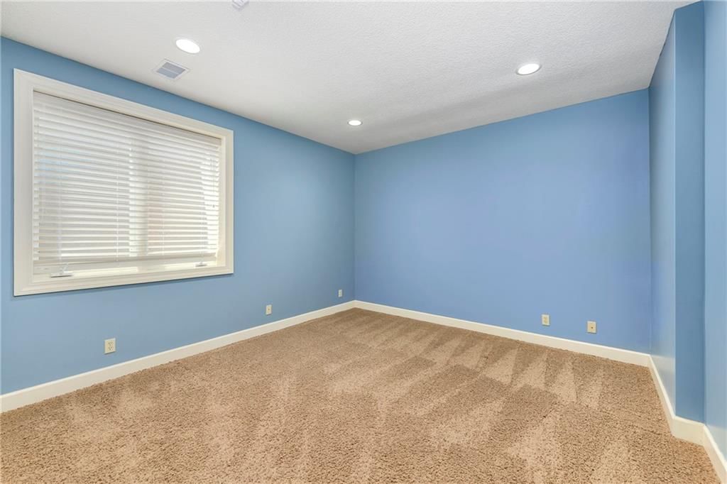 5404 W 124th Terrace — photo 61
