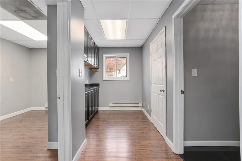 324 Elm Street — photo 15