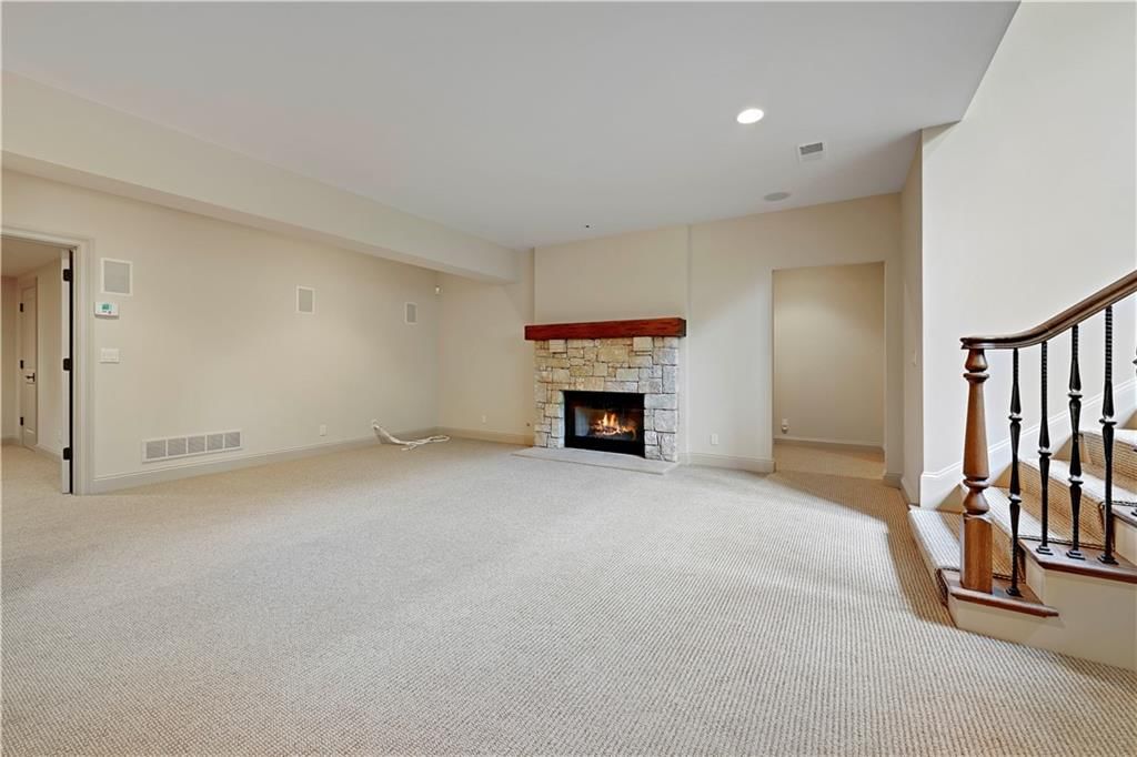 3313 W 138th Street — photo 37