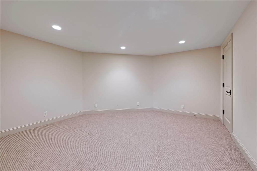 3313 W 138th Street — photo 45