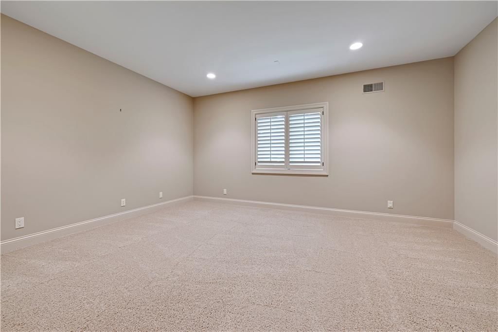 3313 W 138th Street — photo 46