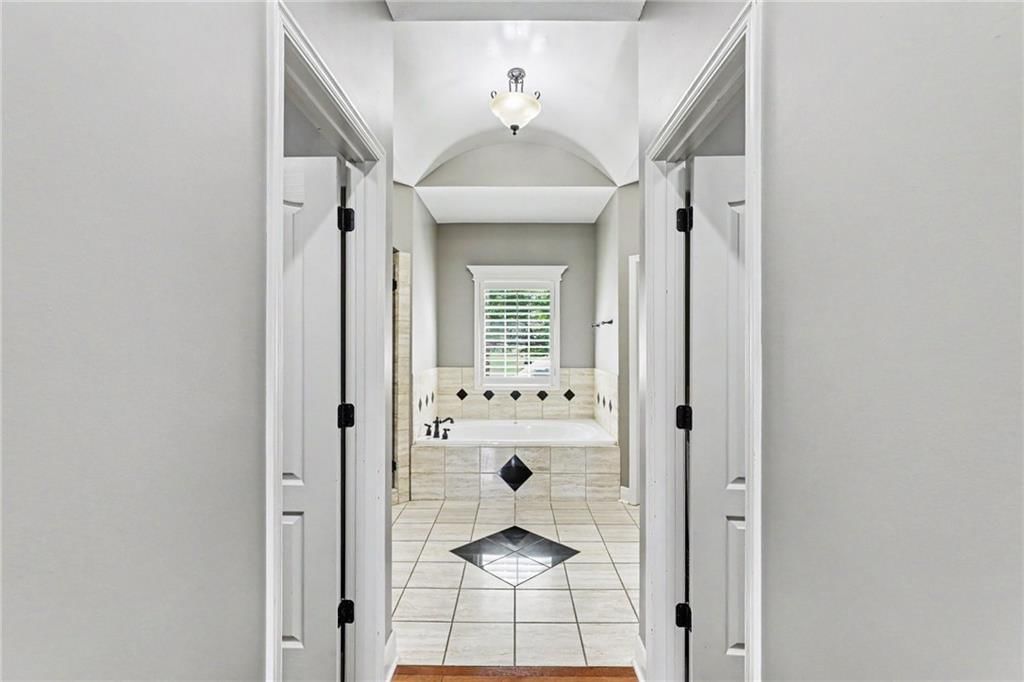 9705 NE JACOB Lane — photo 20