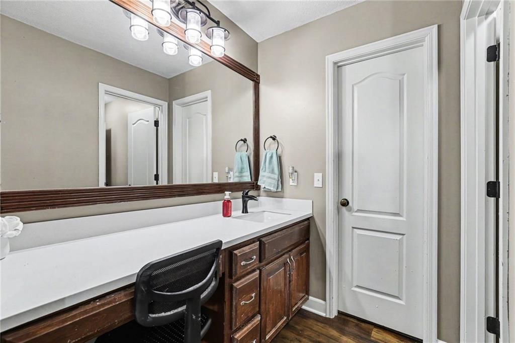 9705 NE JACOB Lane — photo 28