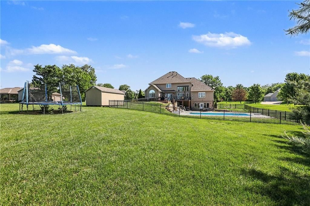 9705 NE JACOB Lane — photo 45