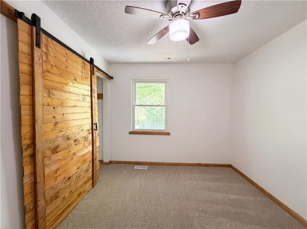 2808 NE 39th Street — photo 4