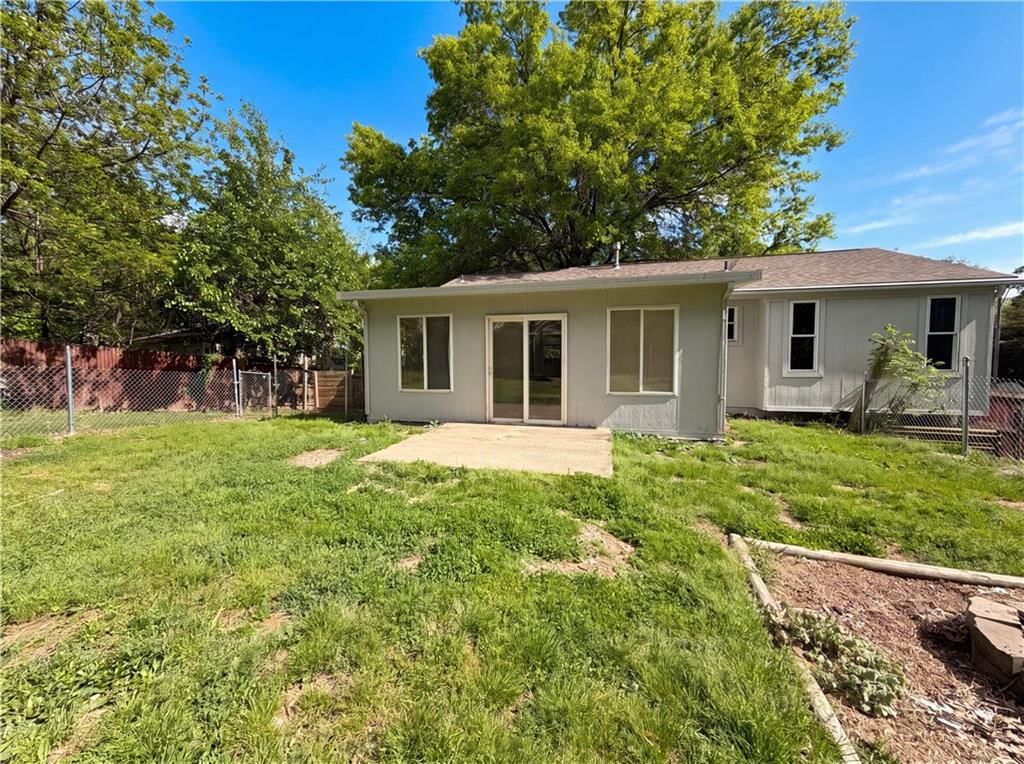 2808 NE 39th Street — photo 5