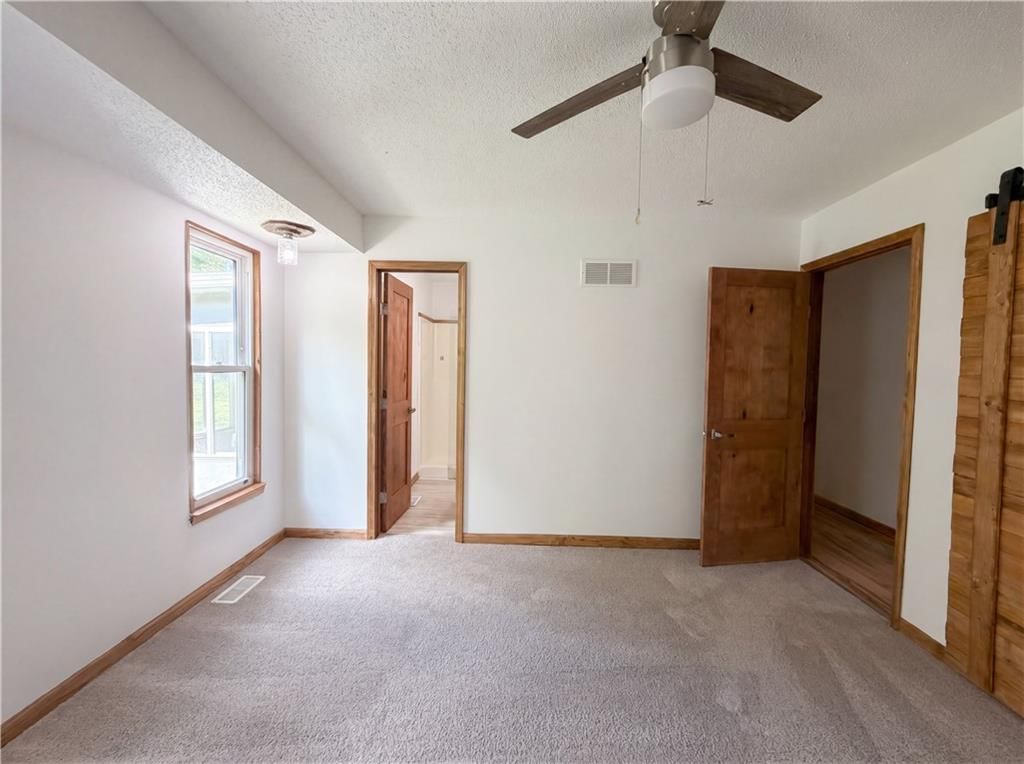 2808 NE 39th Street — photo 8