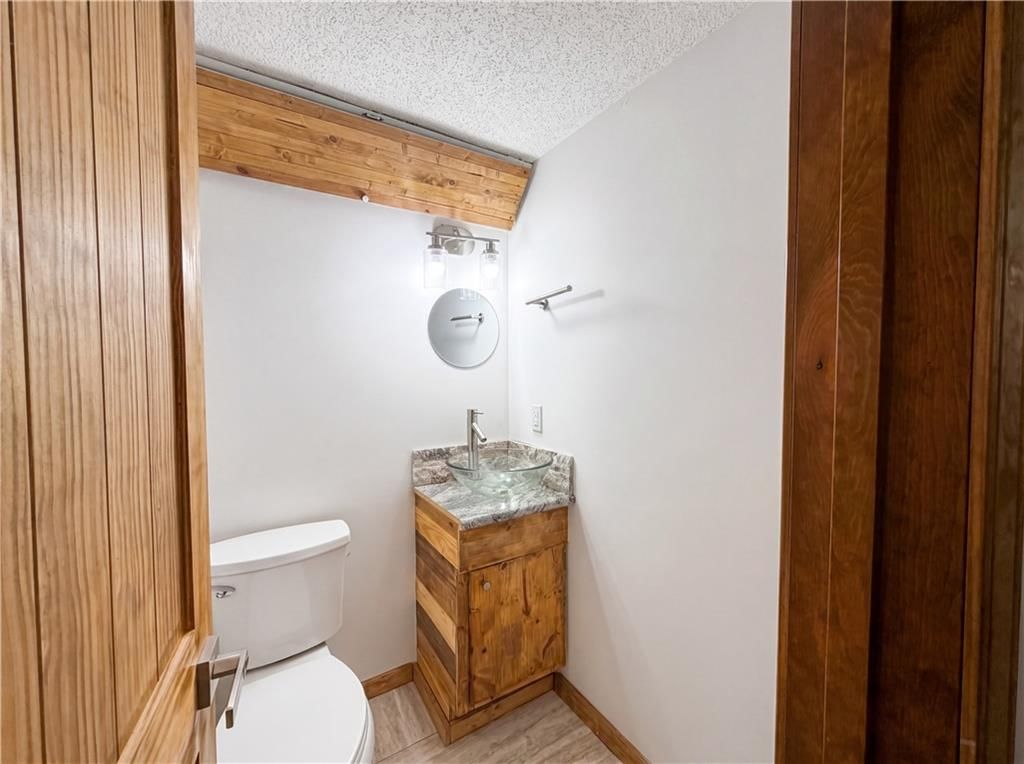 2808 NE 39th Street — photo 11