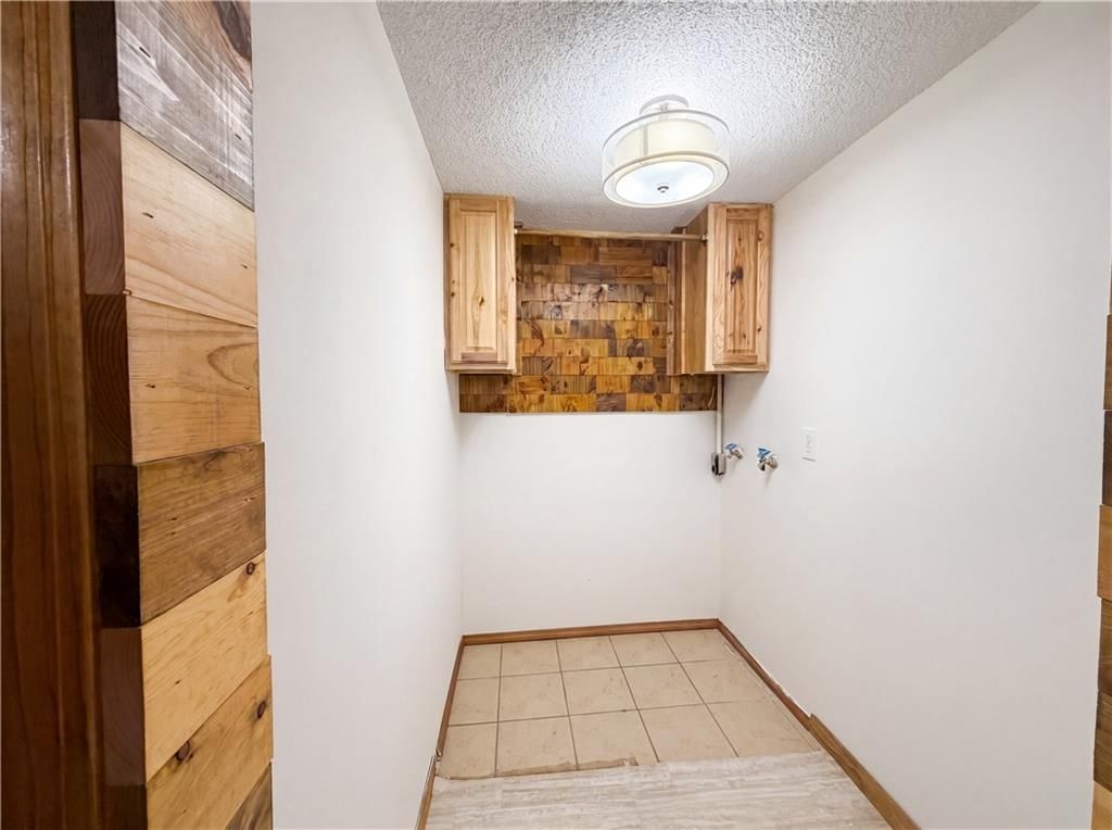 2808 NE 39th Street — photo 13
