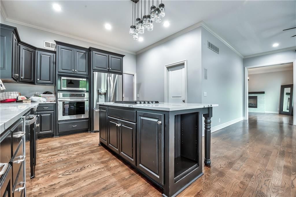 16620 Birch Street — photo 14