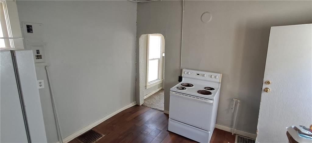 2110 N 2nd Street — photo 6