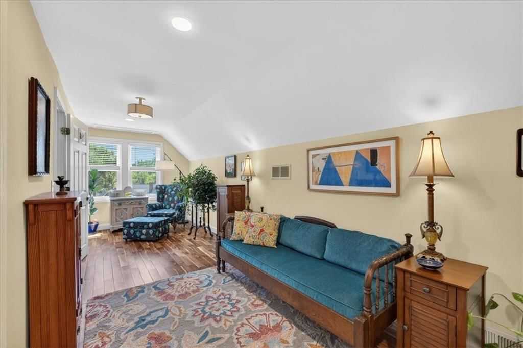 5315 Clark Drive — photo 18