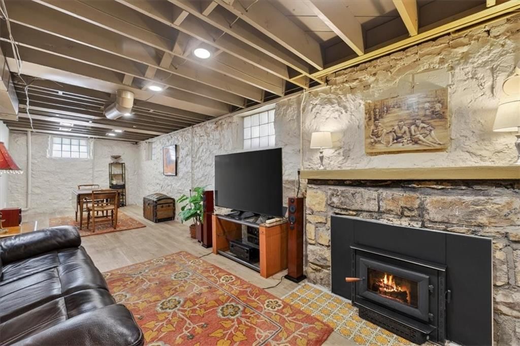 5315 Clark Drive — photo 22