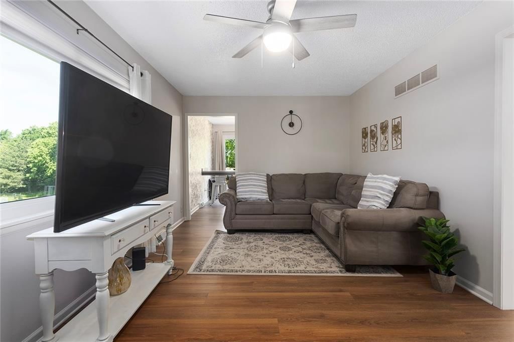 5330 NW 87th Court — photo 5