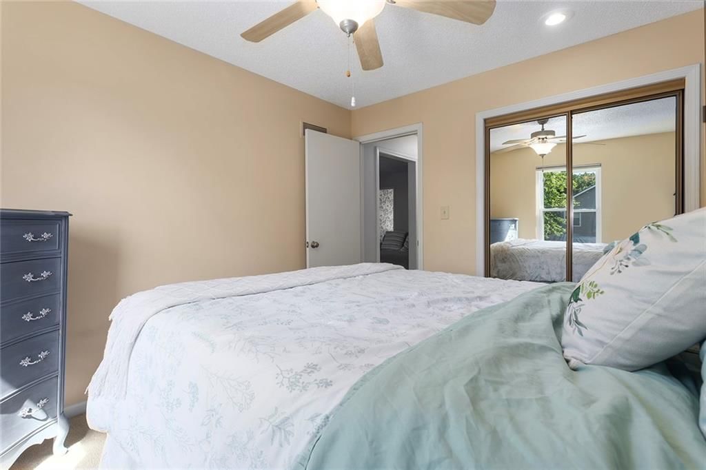 5330 NW 87th Court — photo 12