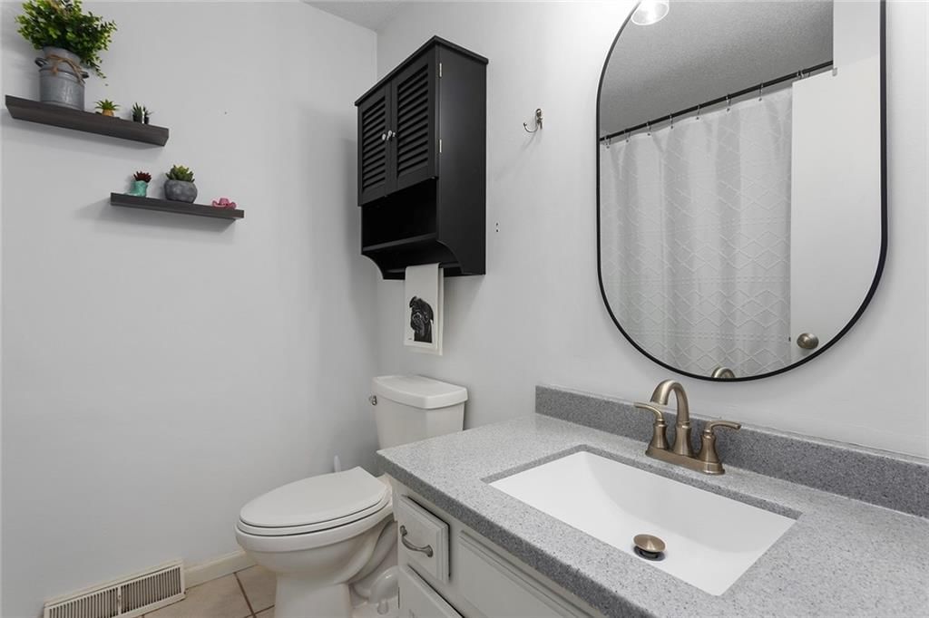 5330 NW 87th Court — photo 13
