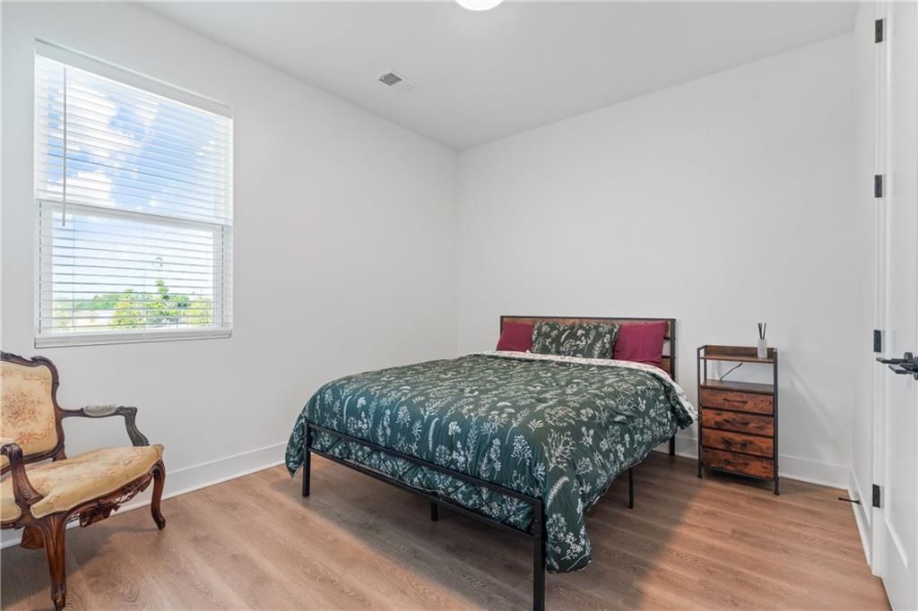 1592 Grayhawk Drive — photo 7