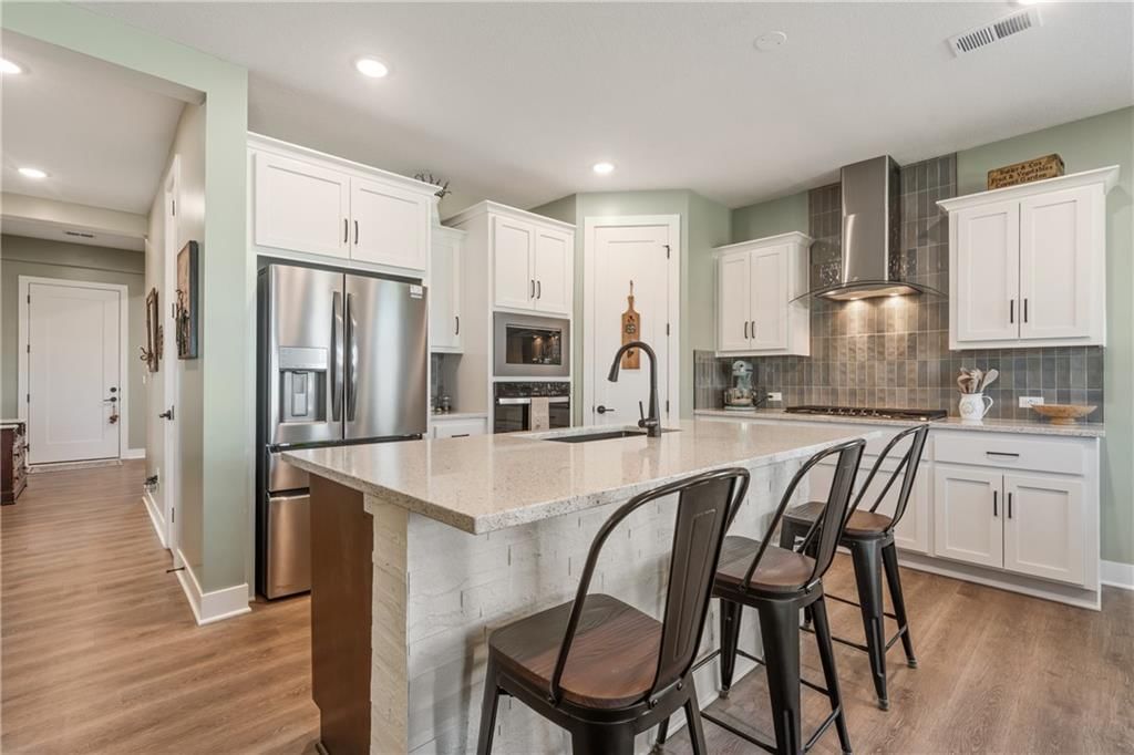 1592 Grayhawk Drive — photo 17