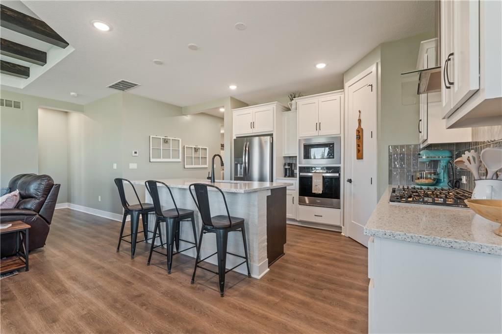 1592 Grayhawk Drive — photo 19