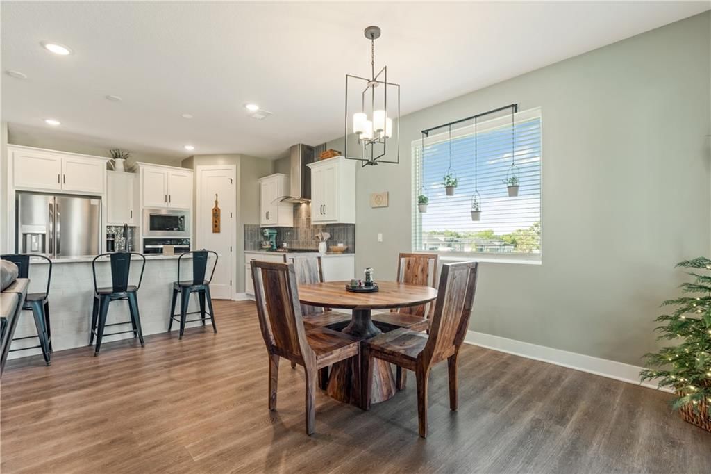 1592 Grayhawk Drive — photo 24