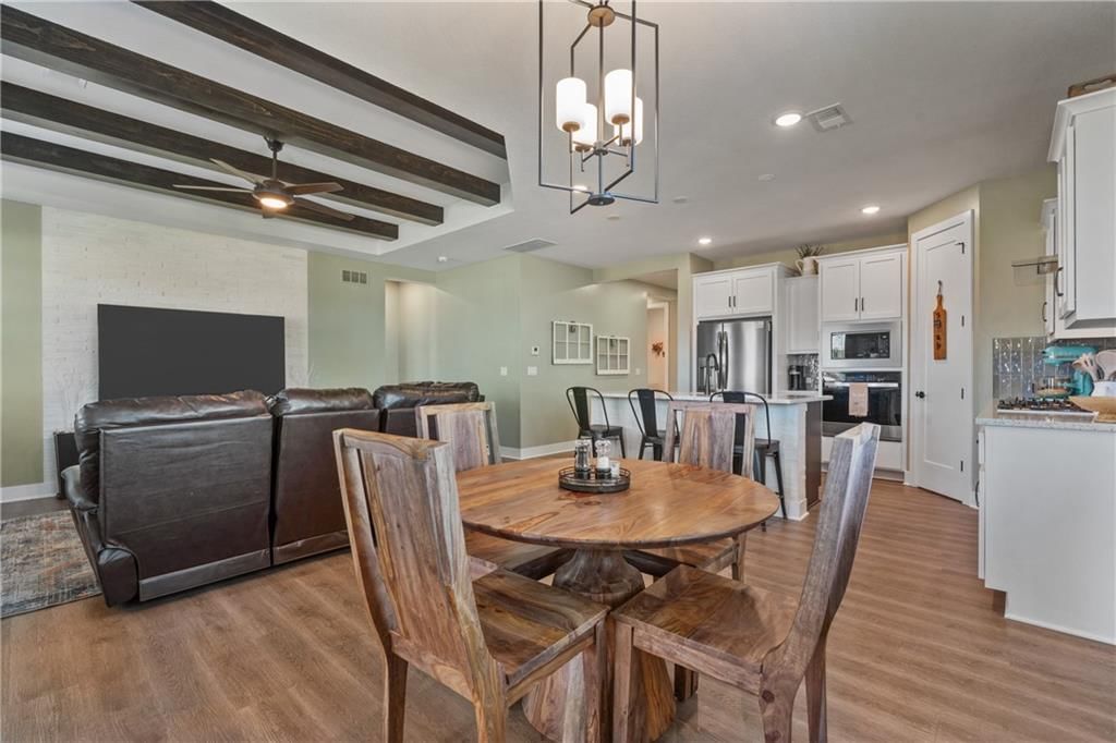 1592 Grayhawk Drive — photo 25