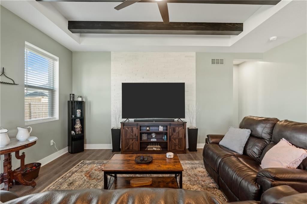 1592 Grayhawk Drive — photo 27