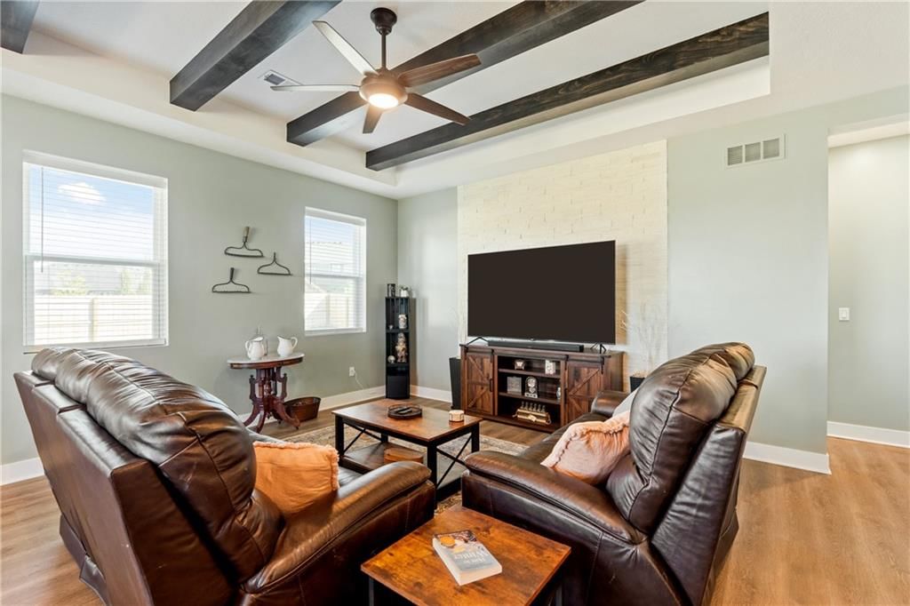 1592 Grayhawk Drive — photo 28