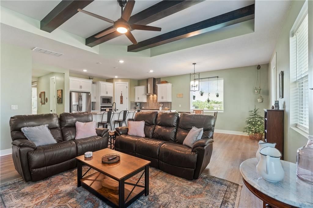 1592 Grayhawk Drive — photo 31