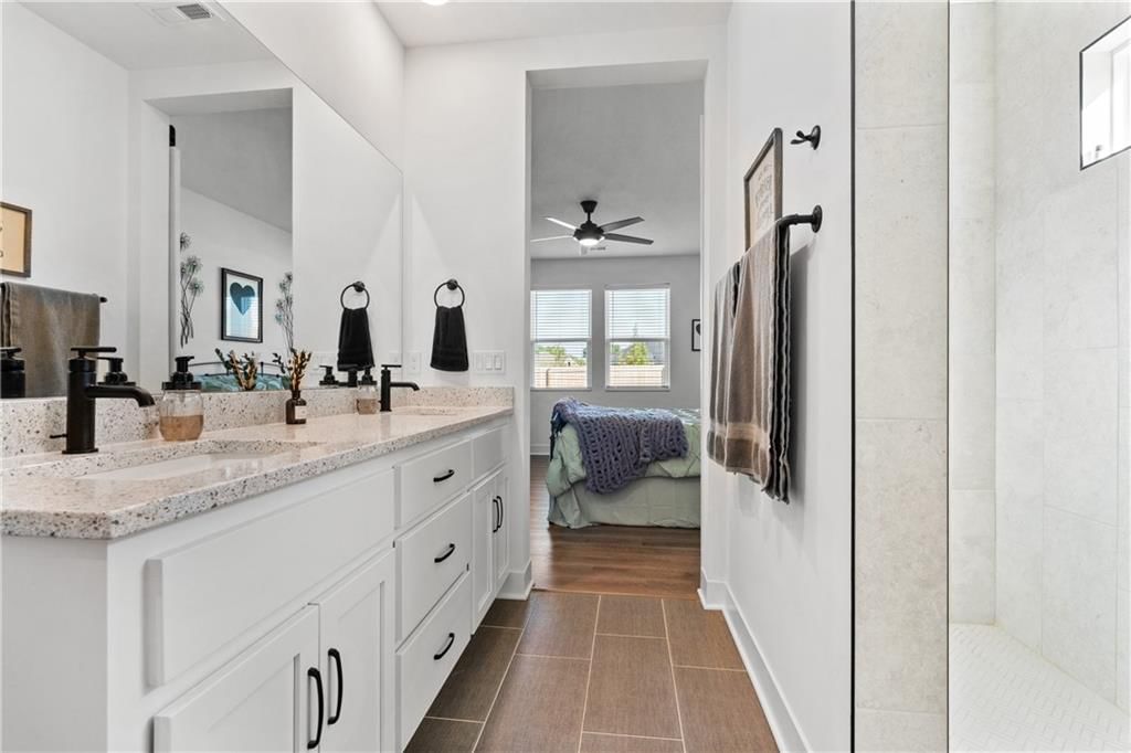 1592 Grayhawk Drive — photo 38