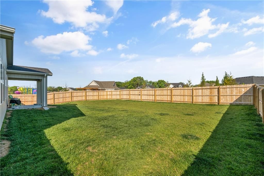 1592 Grayhawk Drive — photo 42