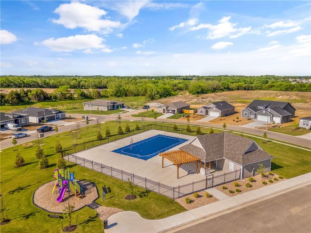 1592 Grayhawk Drive — photo 48