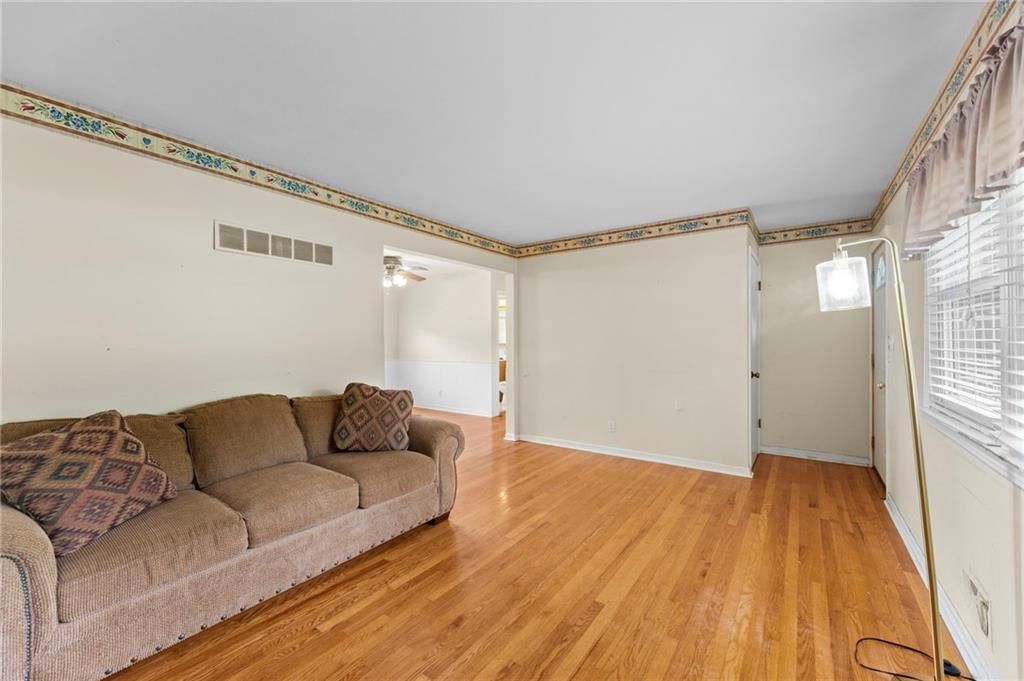 12409 E 54th Street — photo 4