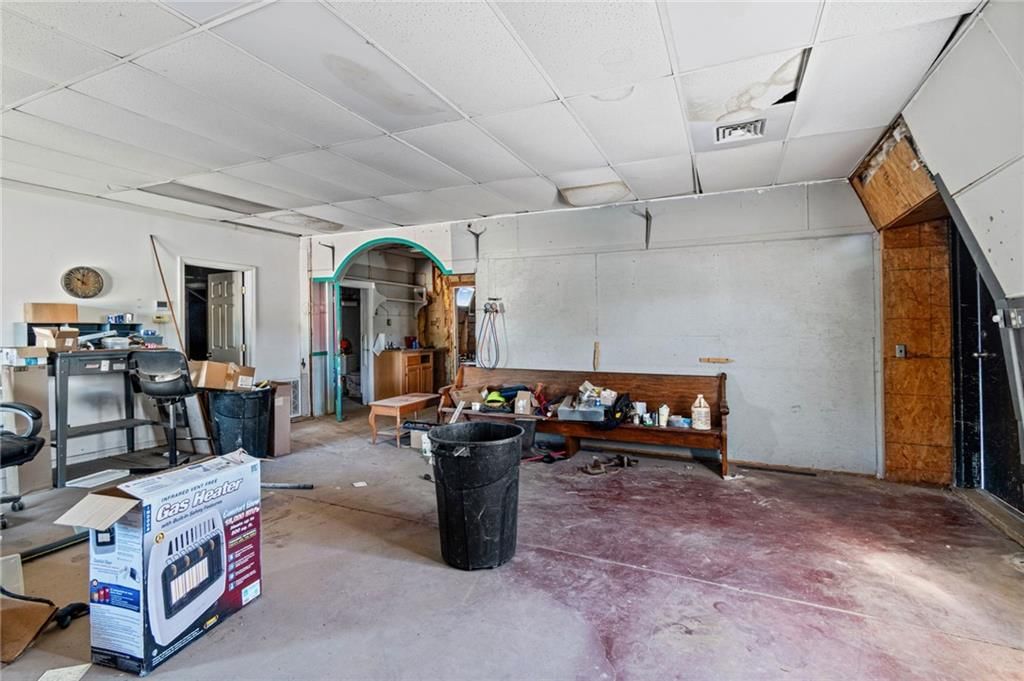 302 N Mason Street — photo 8