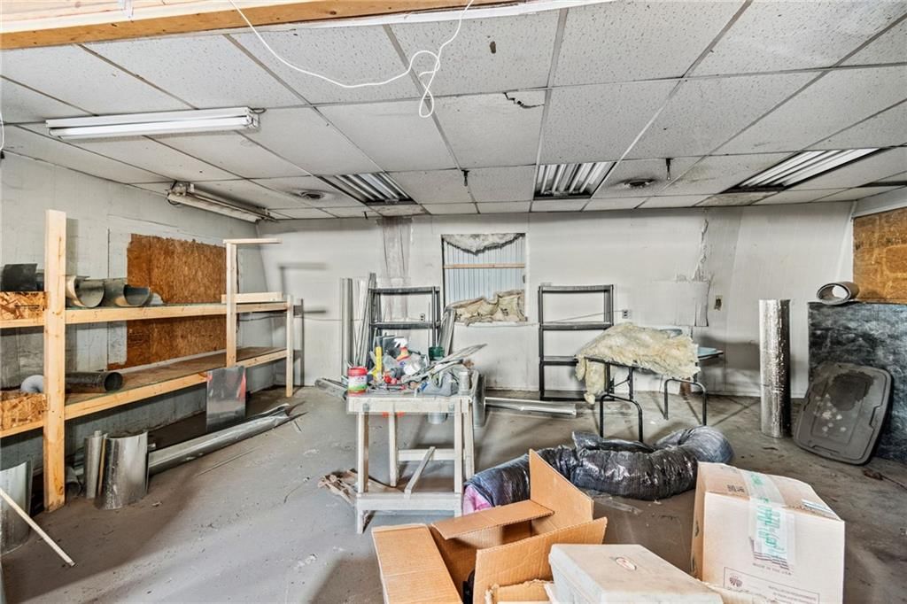 302 N Mason Street — photo 12