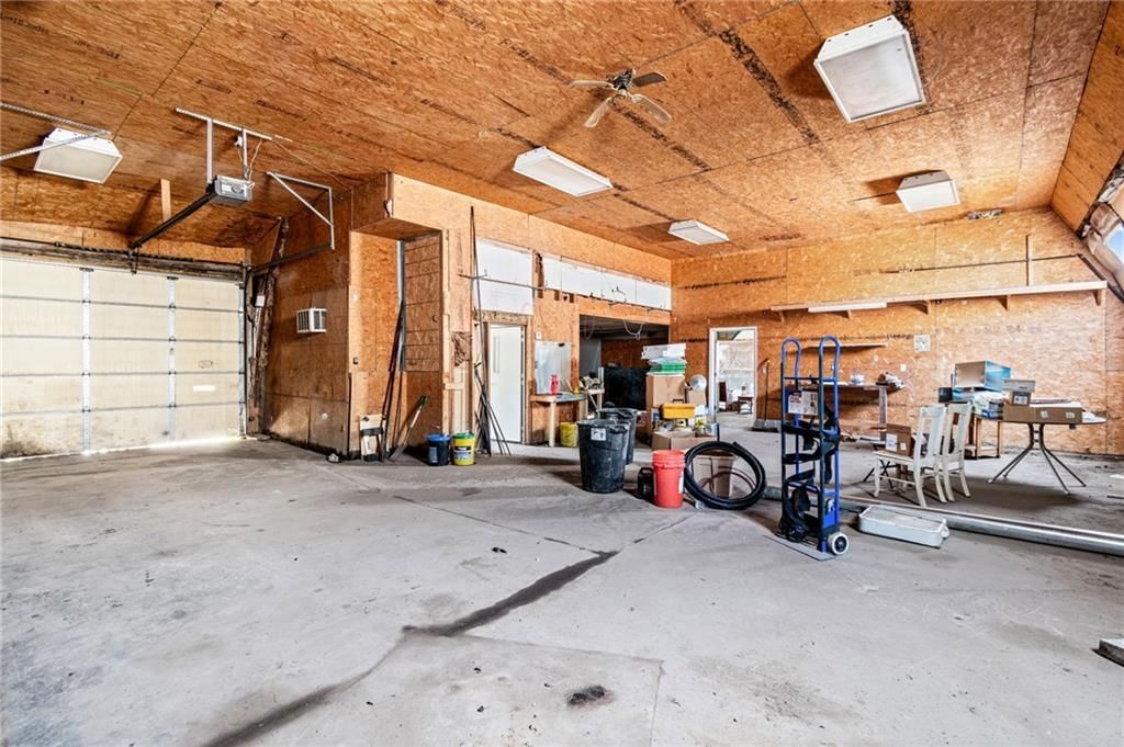 302 N Mason Street — photo 14