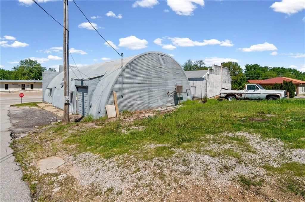 302 N Mason Street — photo 17