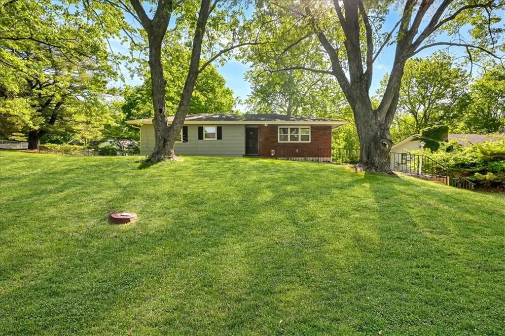 509 Topeka Avenue — photo 2