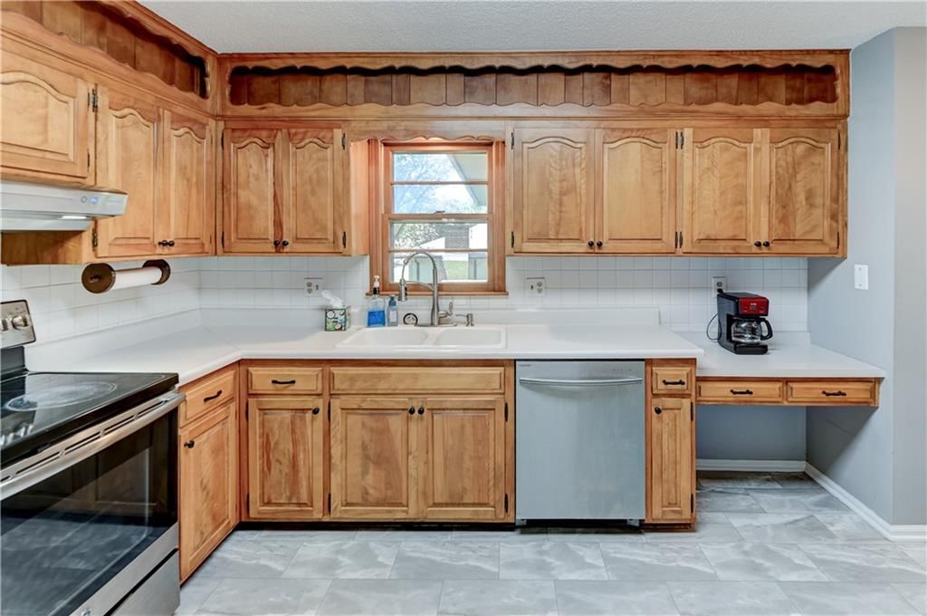9901 W 55TH Street — photo 17