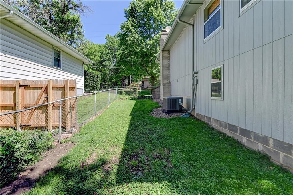 9901 W 55TH Street — photo 46