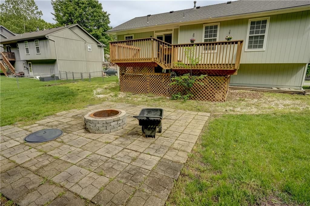 407 SW 24th Terrace — photo 34