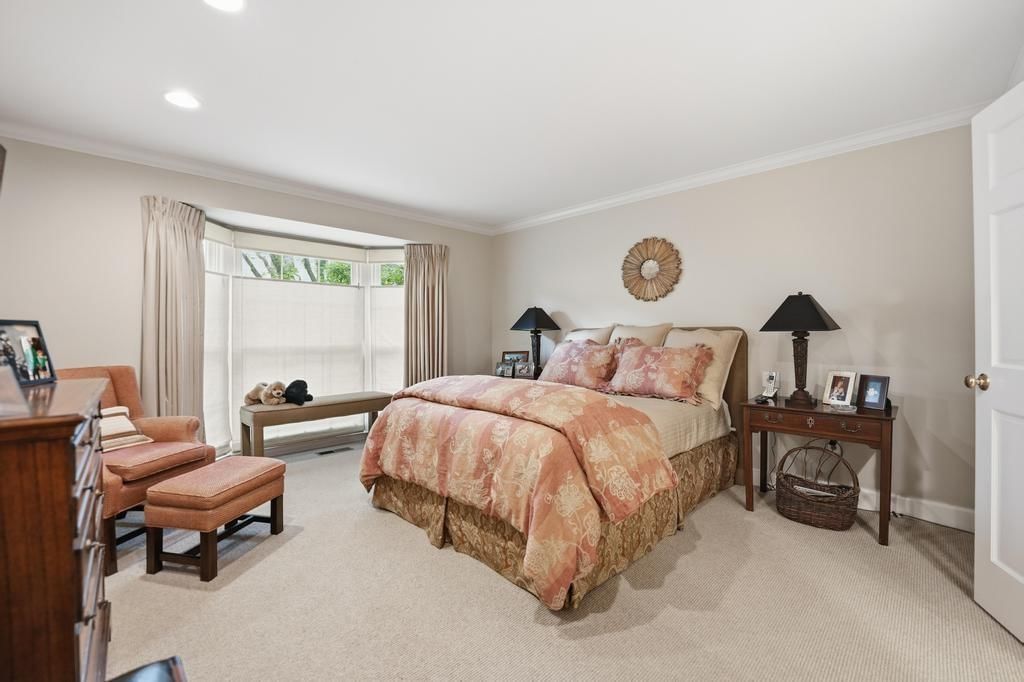 7904 Bristol Court — photo 15