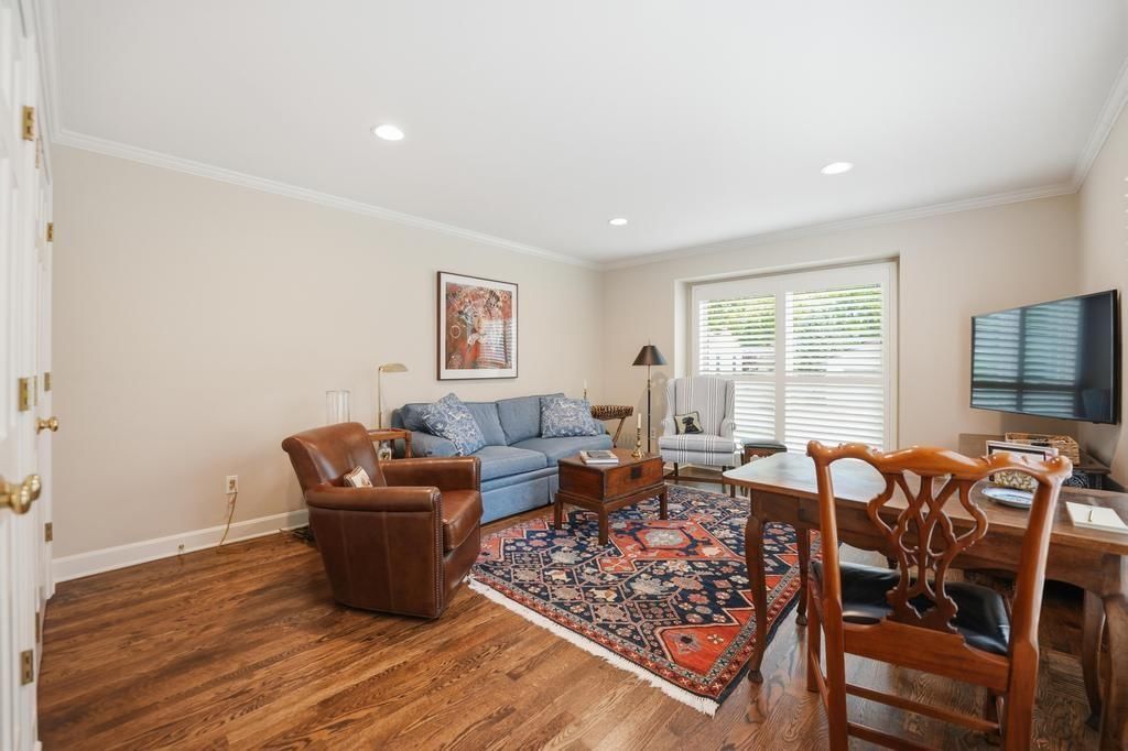 7904 Bristol Court — photo 18