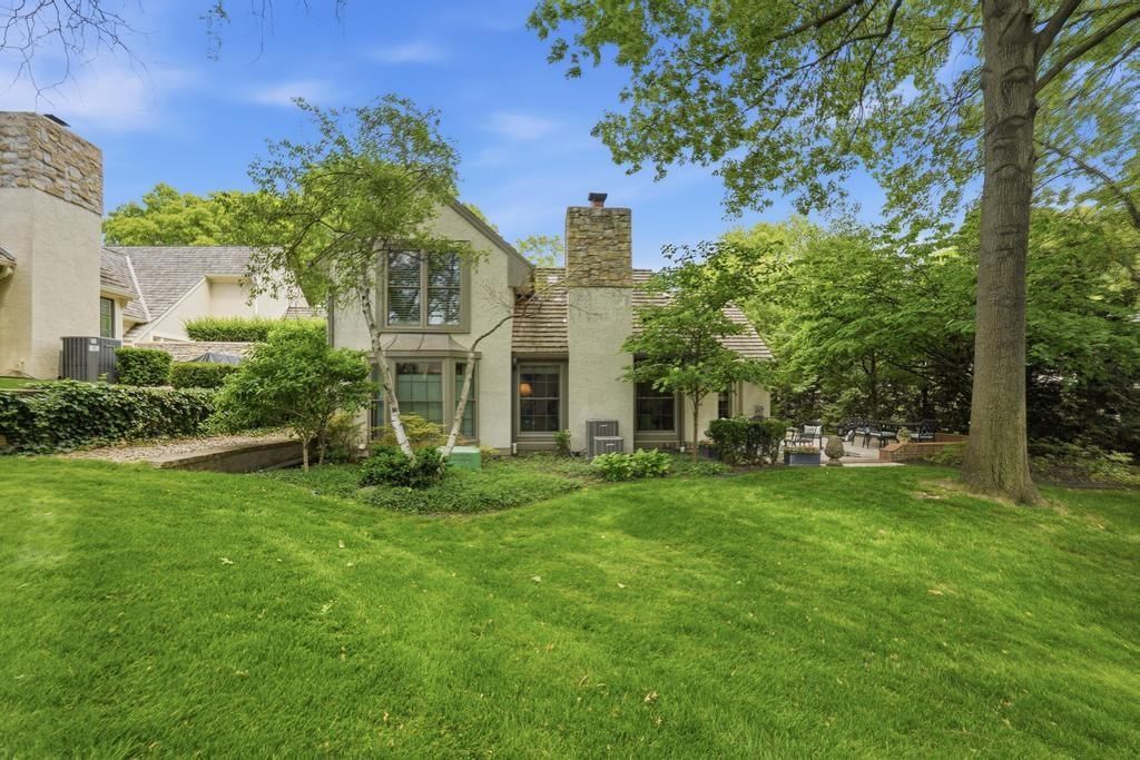 7904 Bristol Court — photo 49