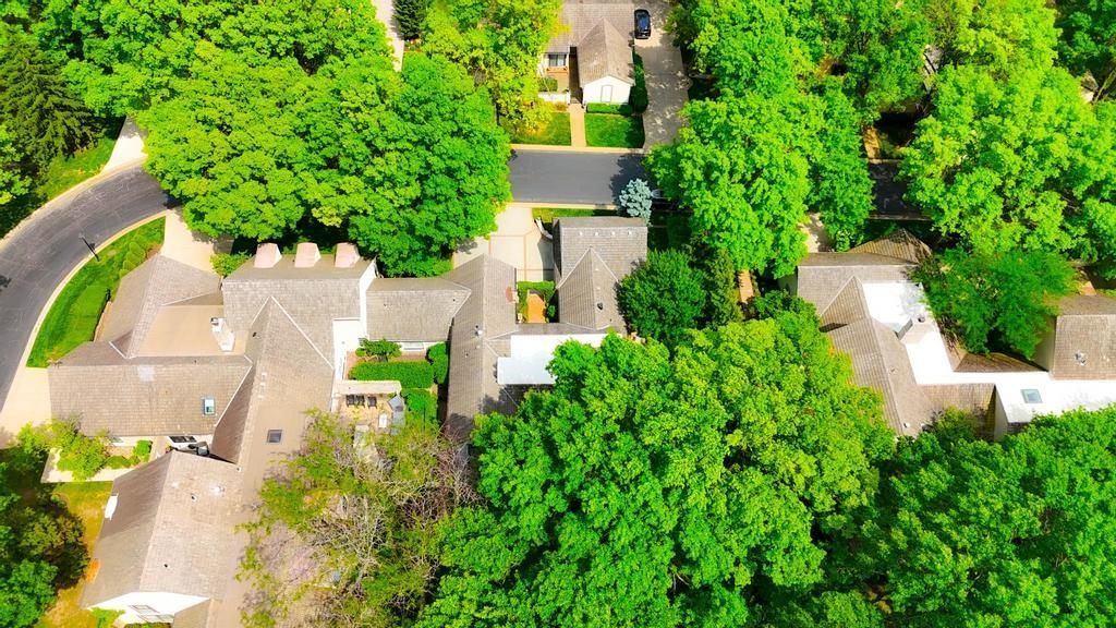 7904 Bristol Court — photo 51