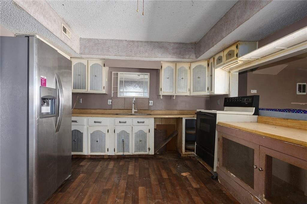 6900 Smith Drive — photo 8
