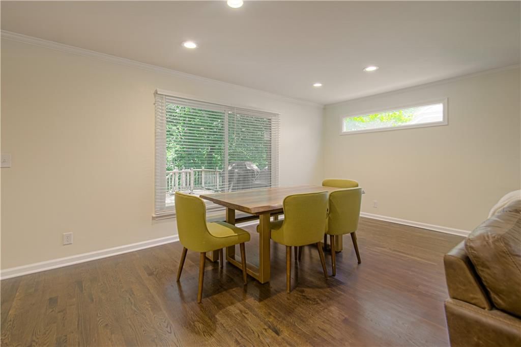 1500 Amesbury Avenue — photo 10
