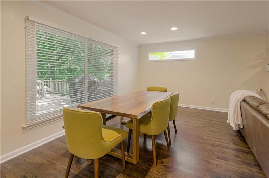 1500 Amesbury Avenue — photo 11