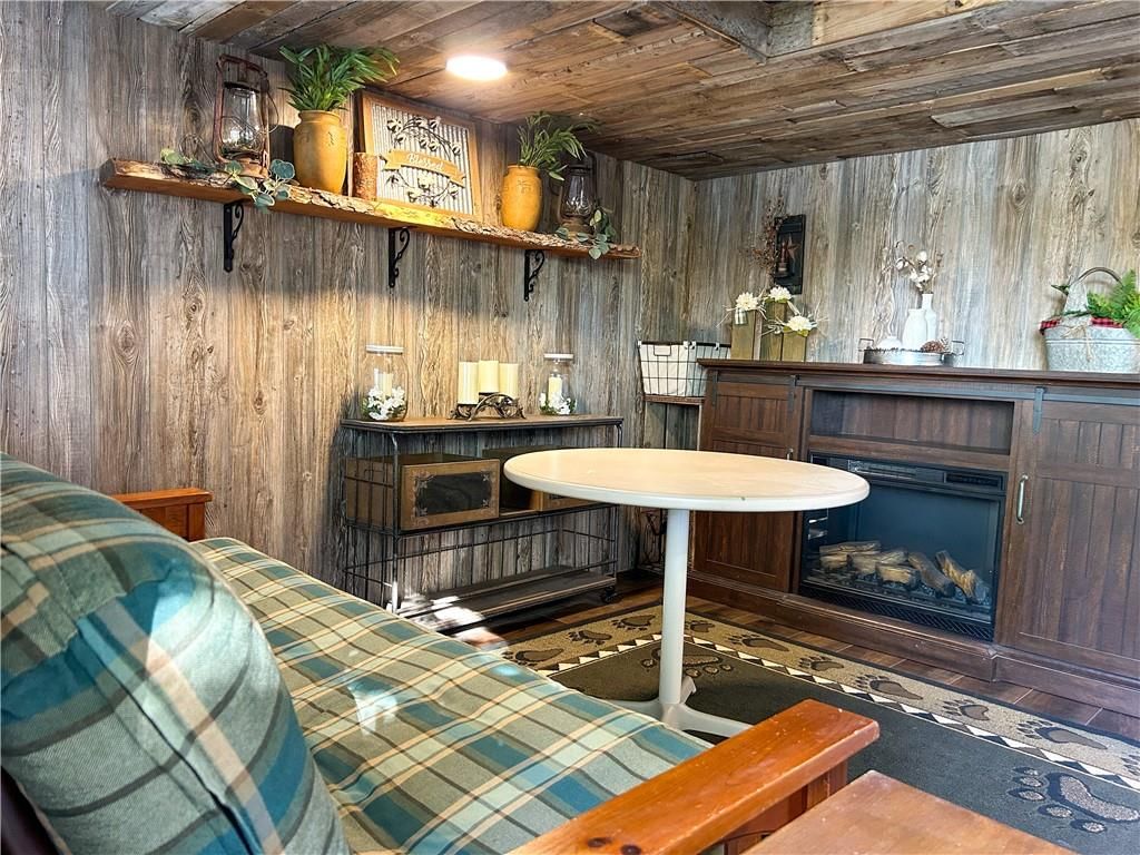 142 N Linn Valley Drive — photo 8