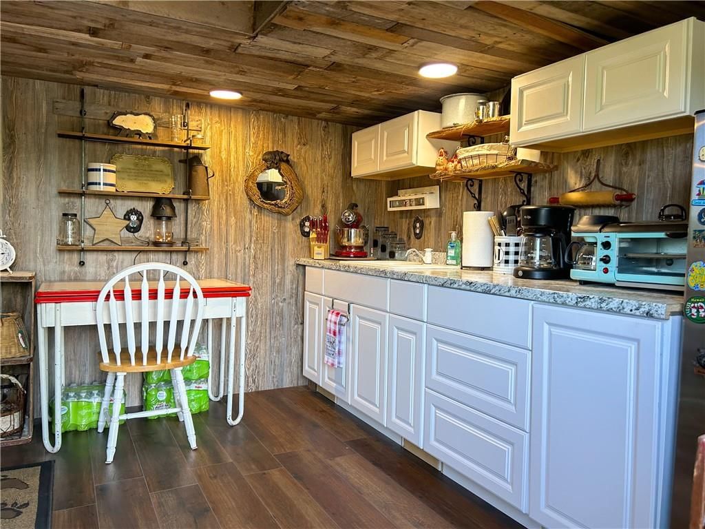 142 N Linn Valley Drive — photo 12