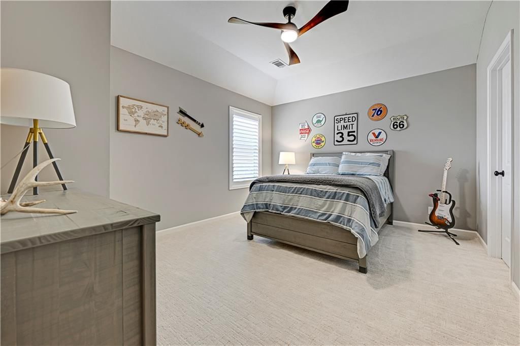 18333 Caenen Street — photo 29